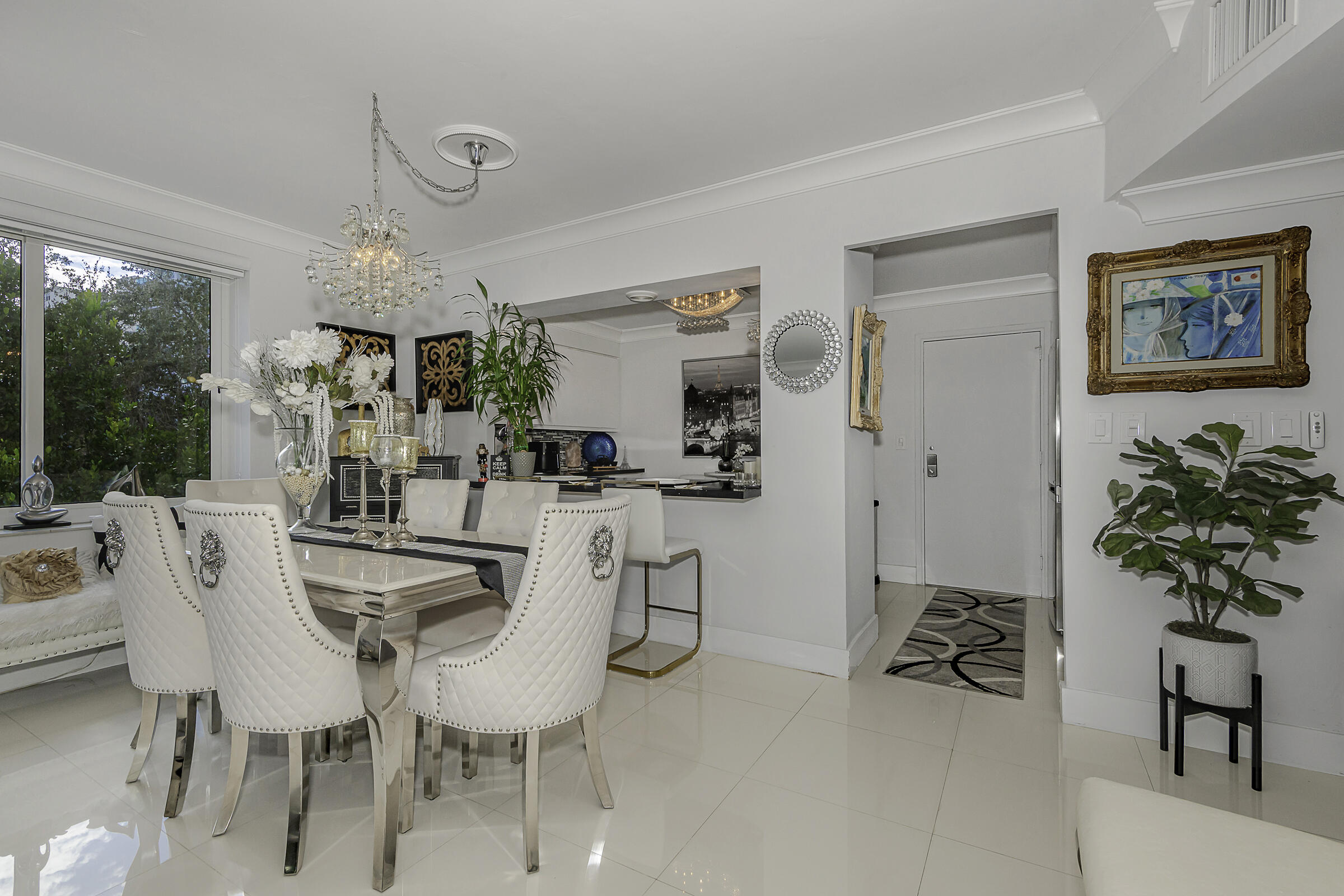 3233 NE 34th St #215 Fort Lauderdale, FL 33308