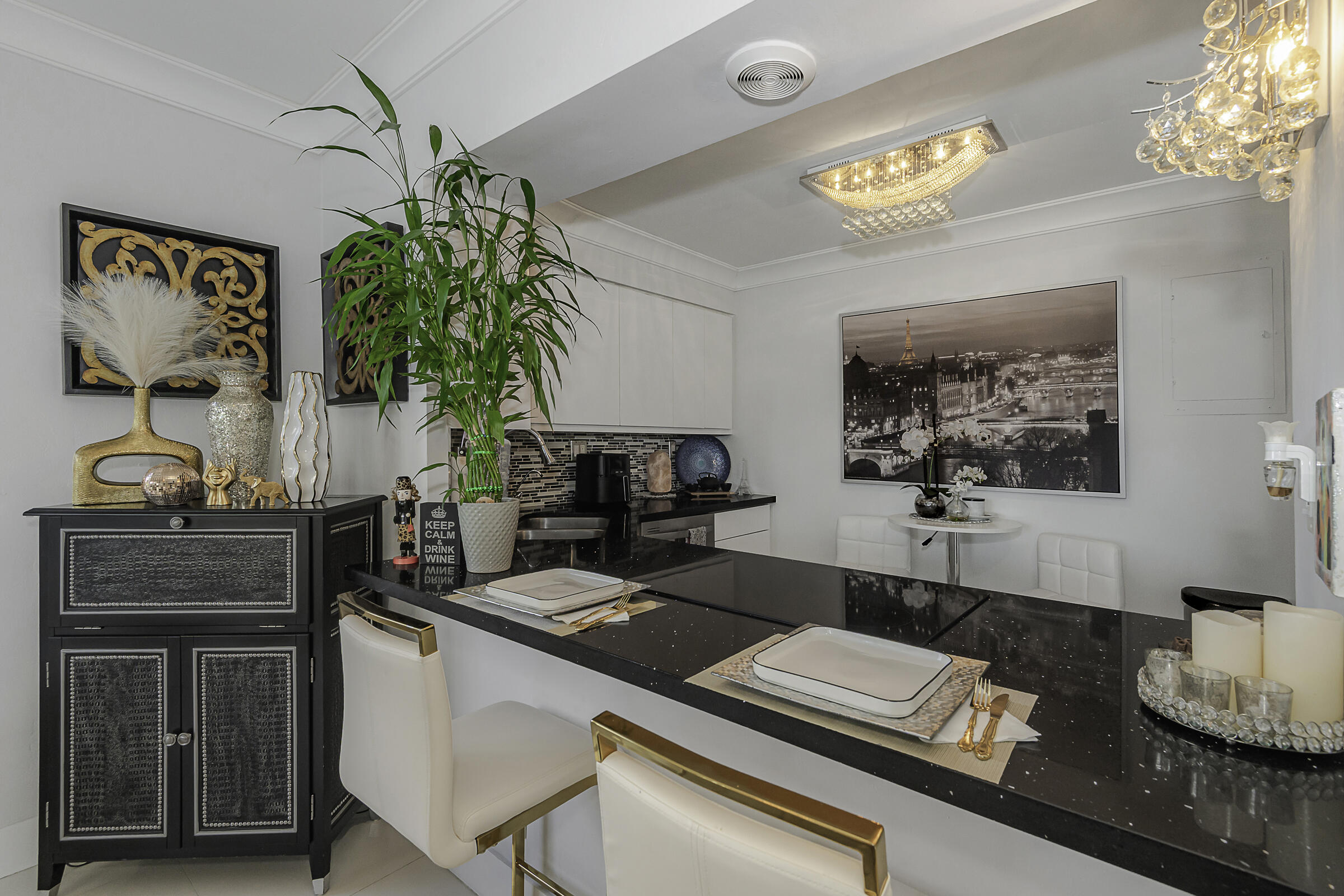 3233 NE 34th St #215 Fort Lauderdale, FL 33308