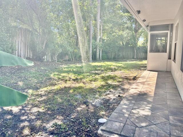 7570 NW 47th Ave Coconut Creek, FL 33073