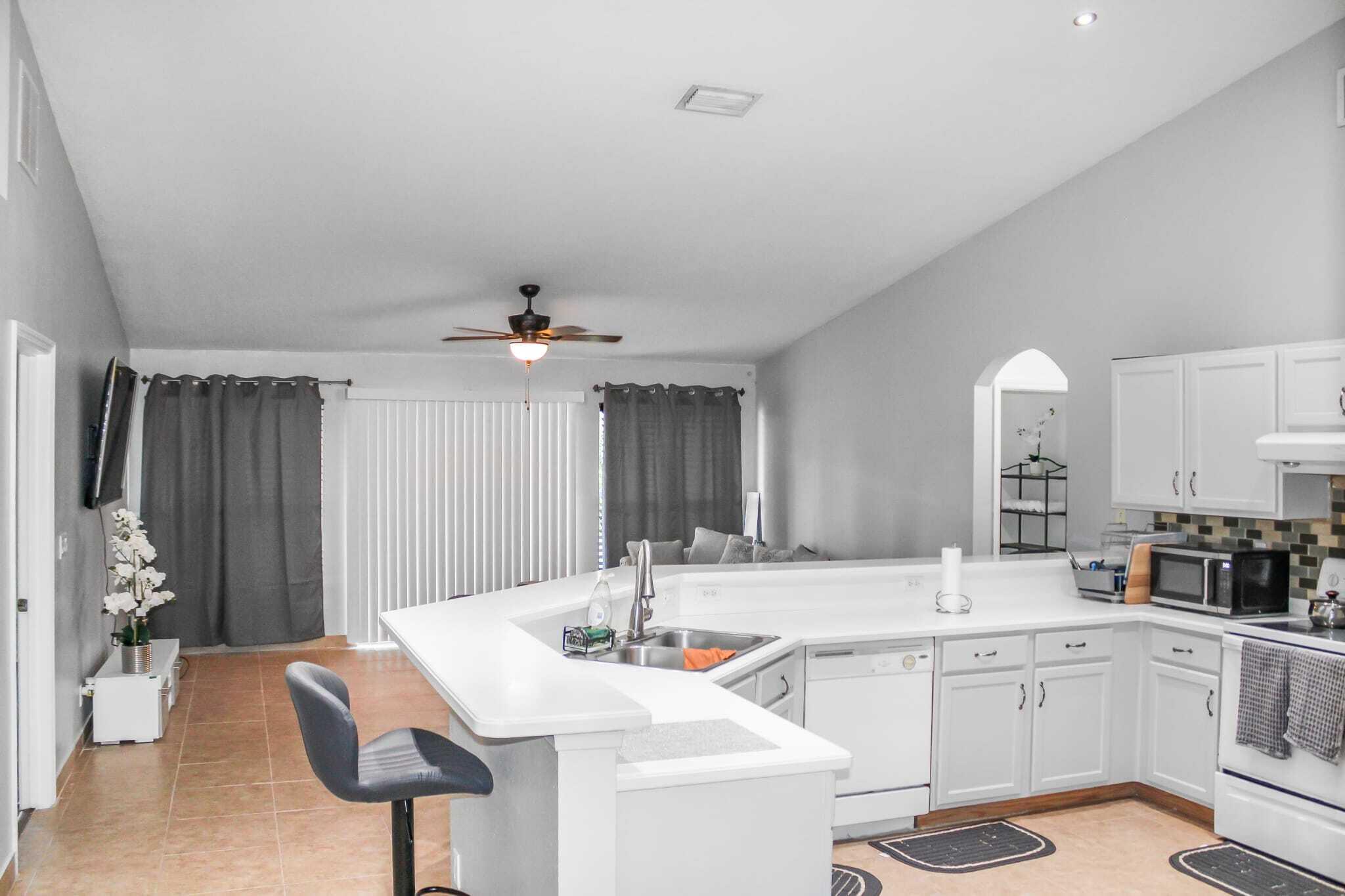 205 SW Kestor Dr Port St Lucie, FL 34953