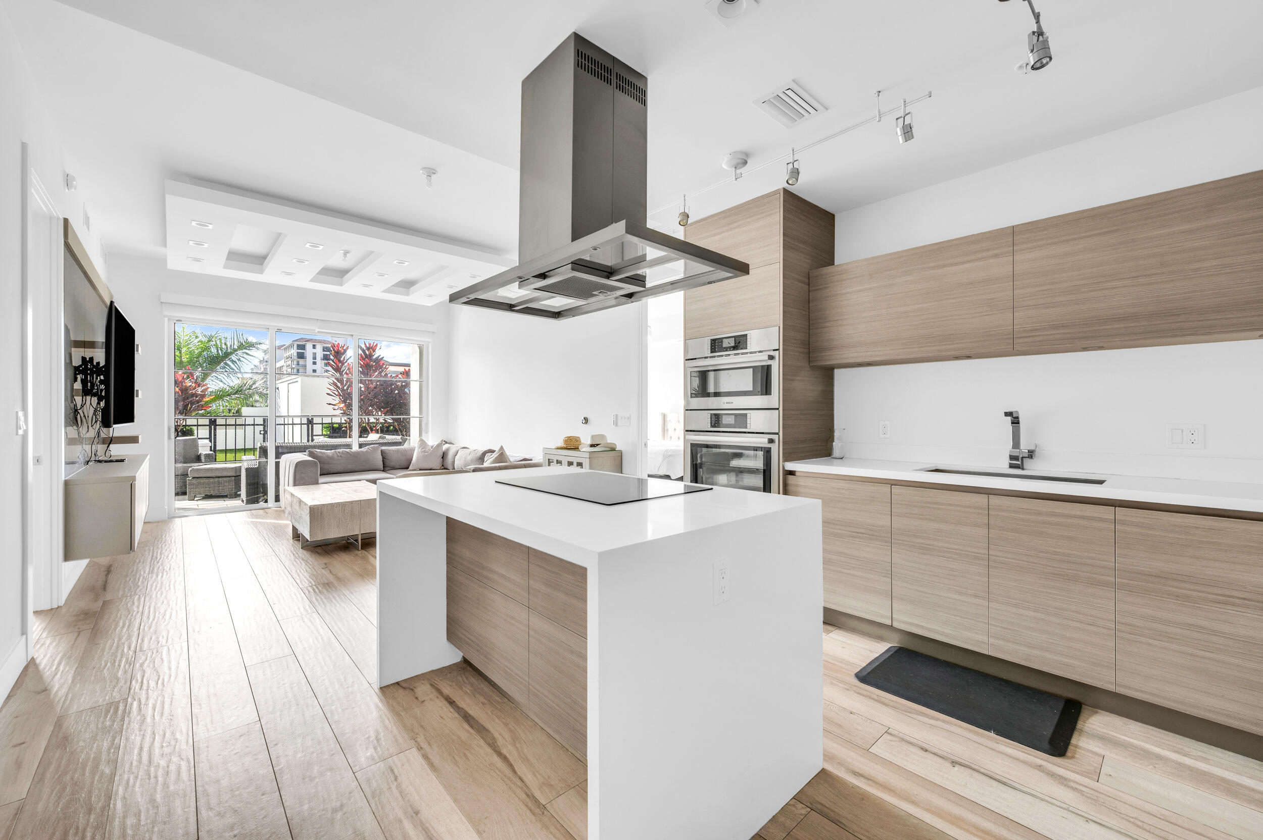 155 E Boca Raton Rd #418