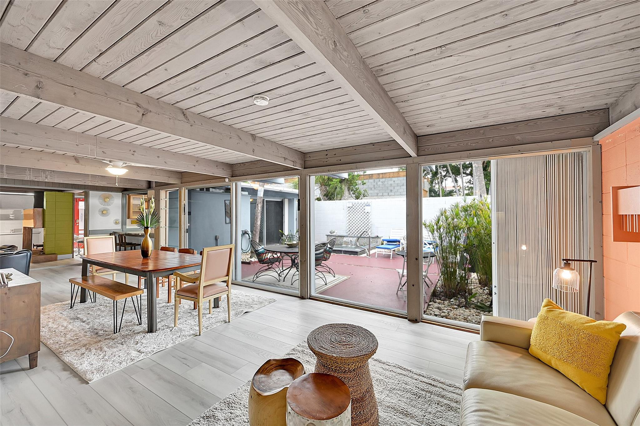 234 Pine Fort Lauderdale, FL 33308