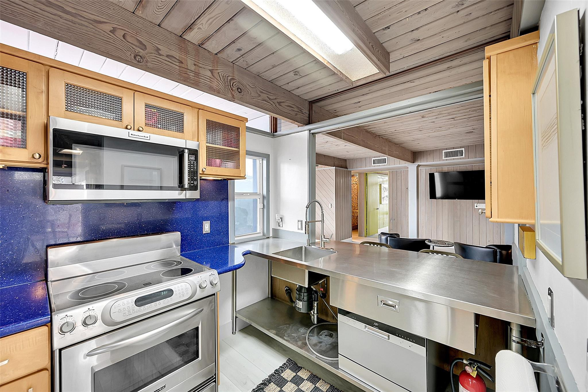 234 Pine Fort Lauderdale, FL 33308