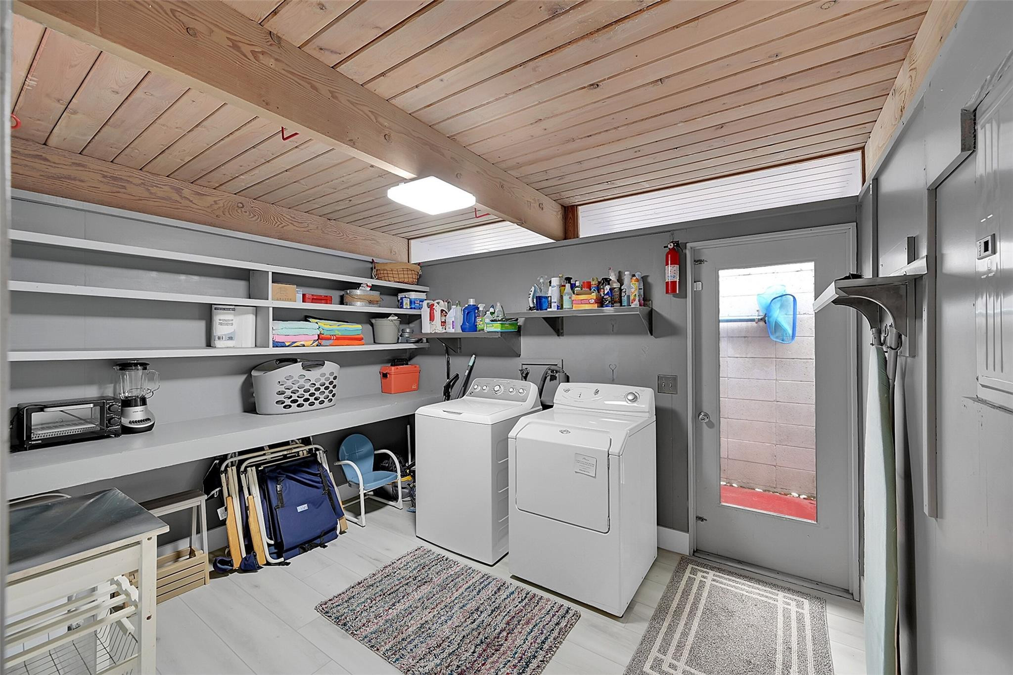 234 Pine Fort Lauderdale, FL 33308