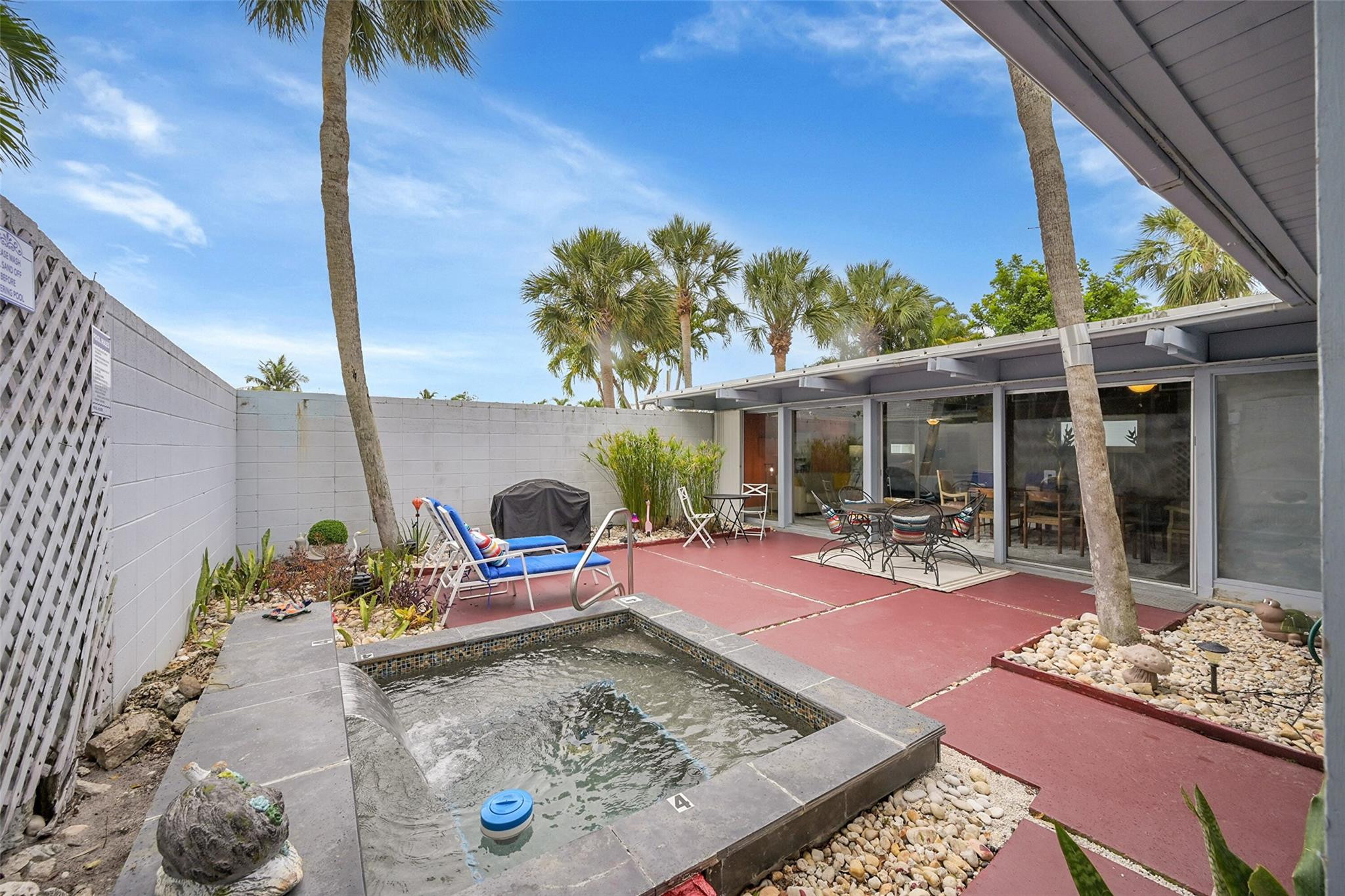 234 Pine Fort Lauderdale, FL 33308