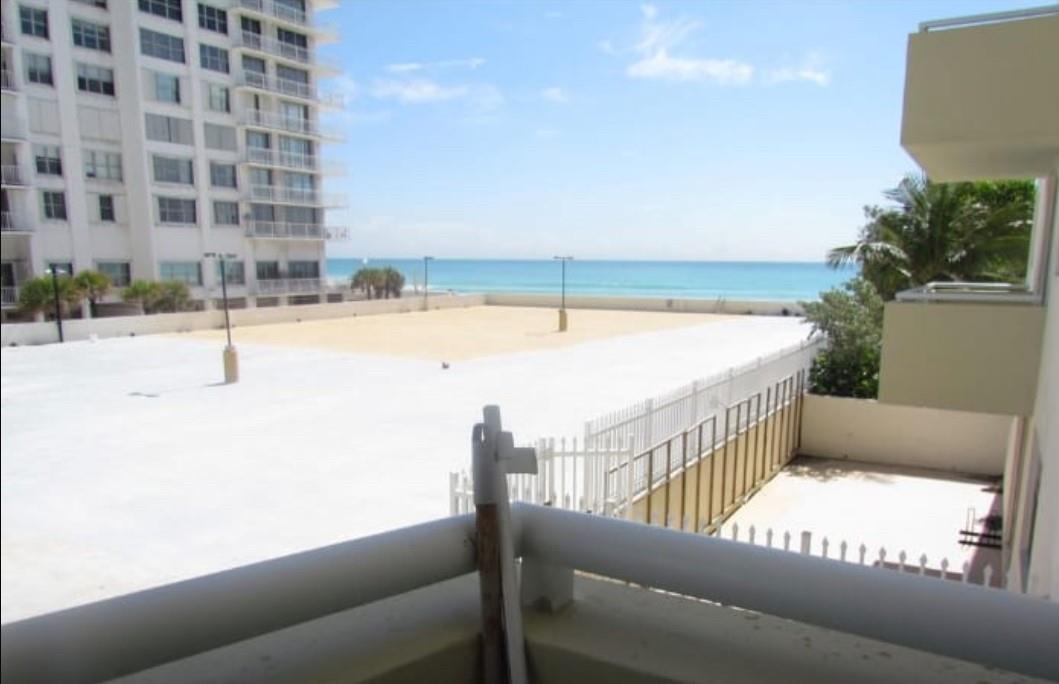 3001 S Ocean Dr #207