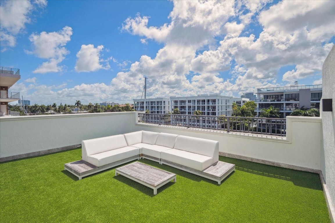 55 Isle Of Venice Fort Lauderdale, FL 33301