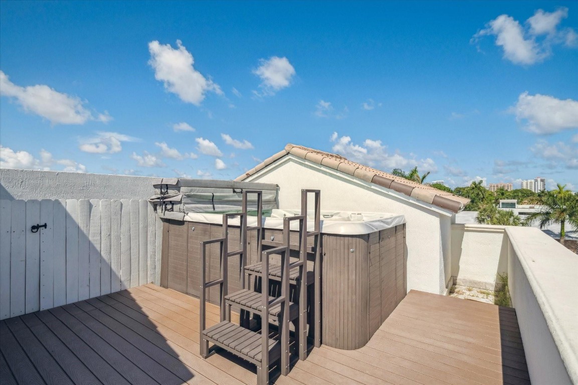 55 Isle Of Venice Fort Lauderdale, FL 33301