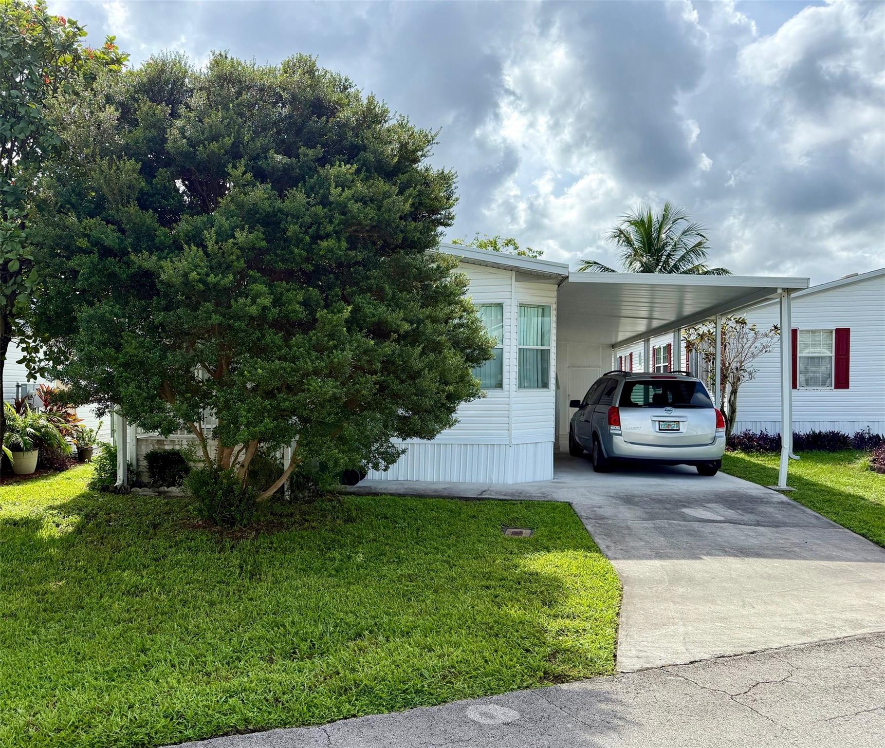 2080 SW 85th Ave