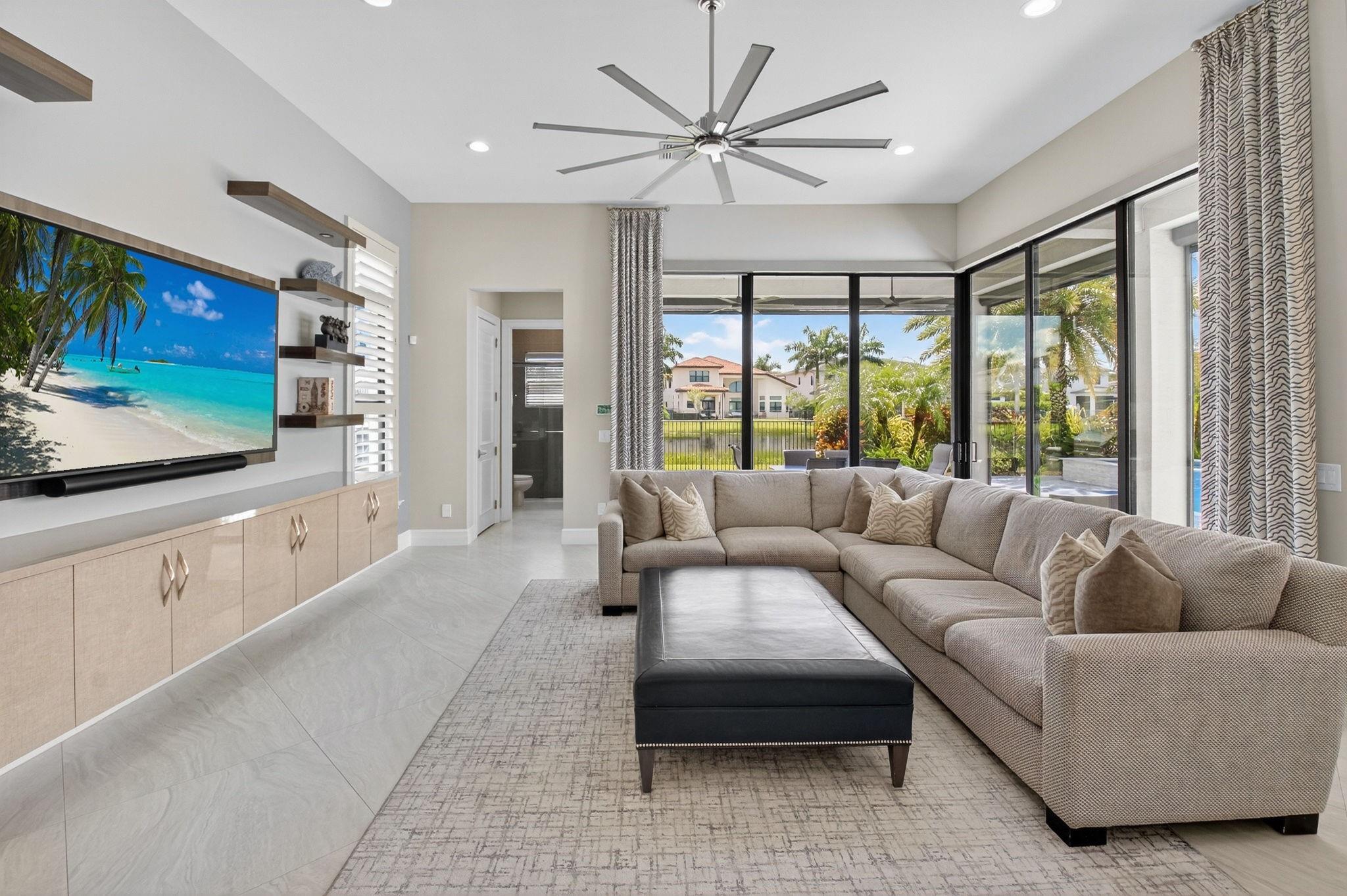 9294 Biaggio Rd Boca Raton, FL 33496