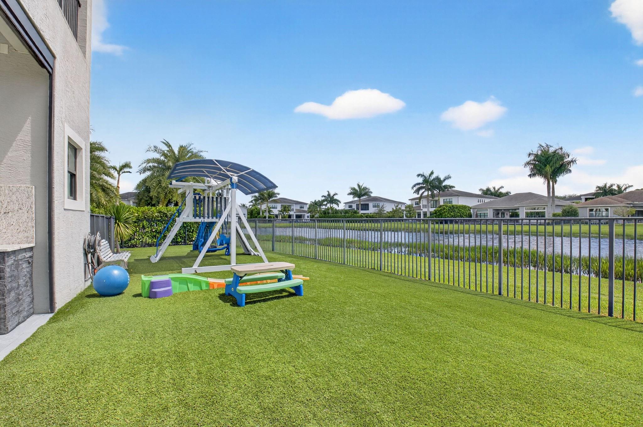 9294 Biaggio Rd Boca Raton, FL 33496