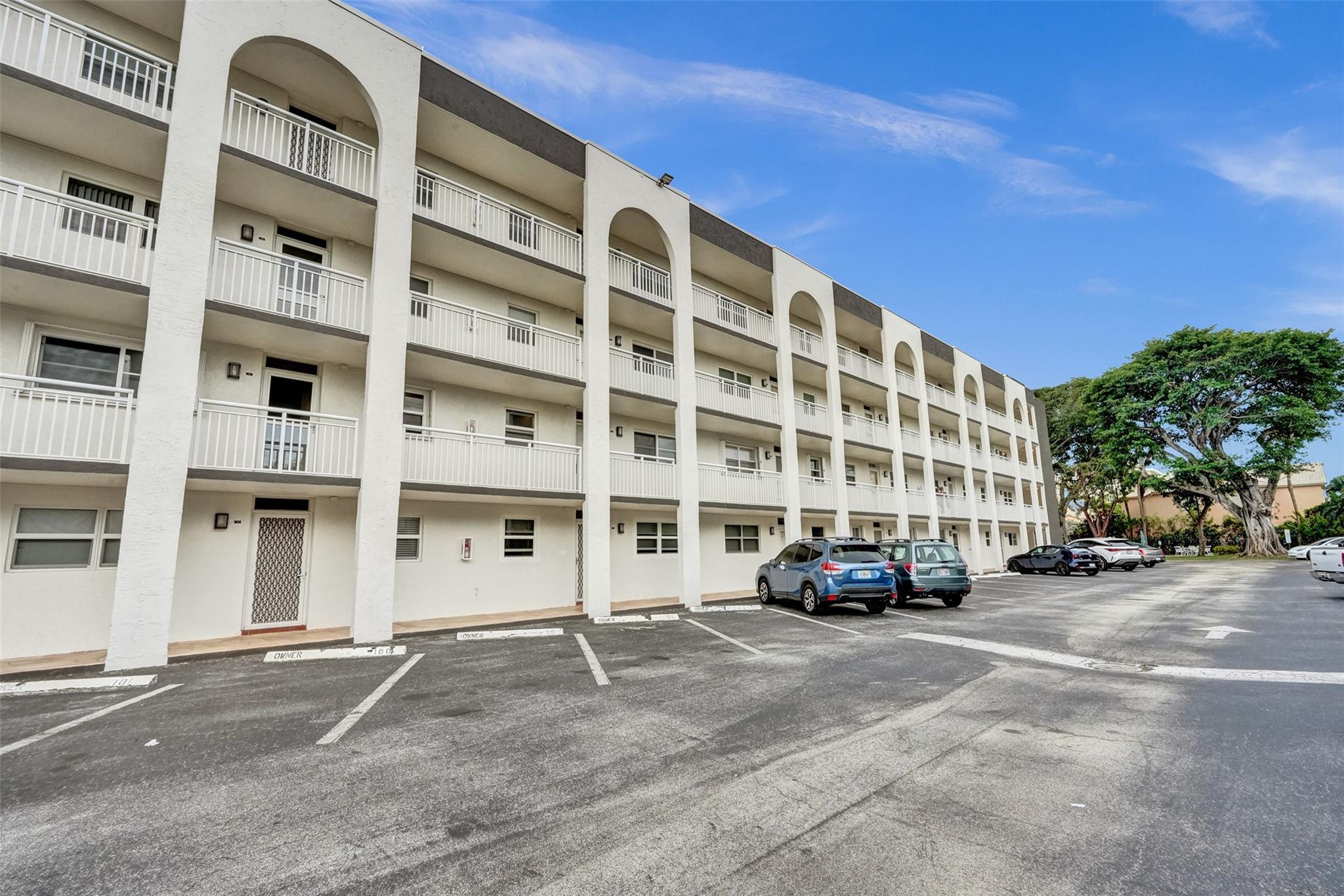 1541 S 0cean Blvd #309