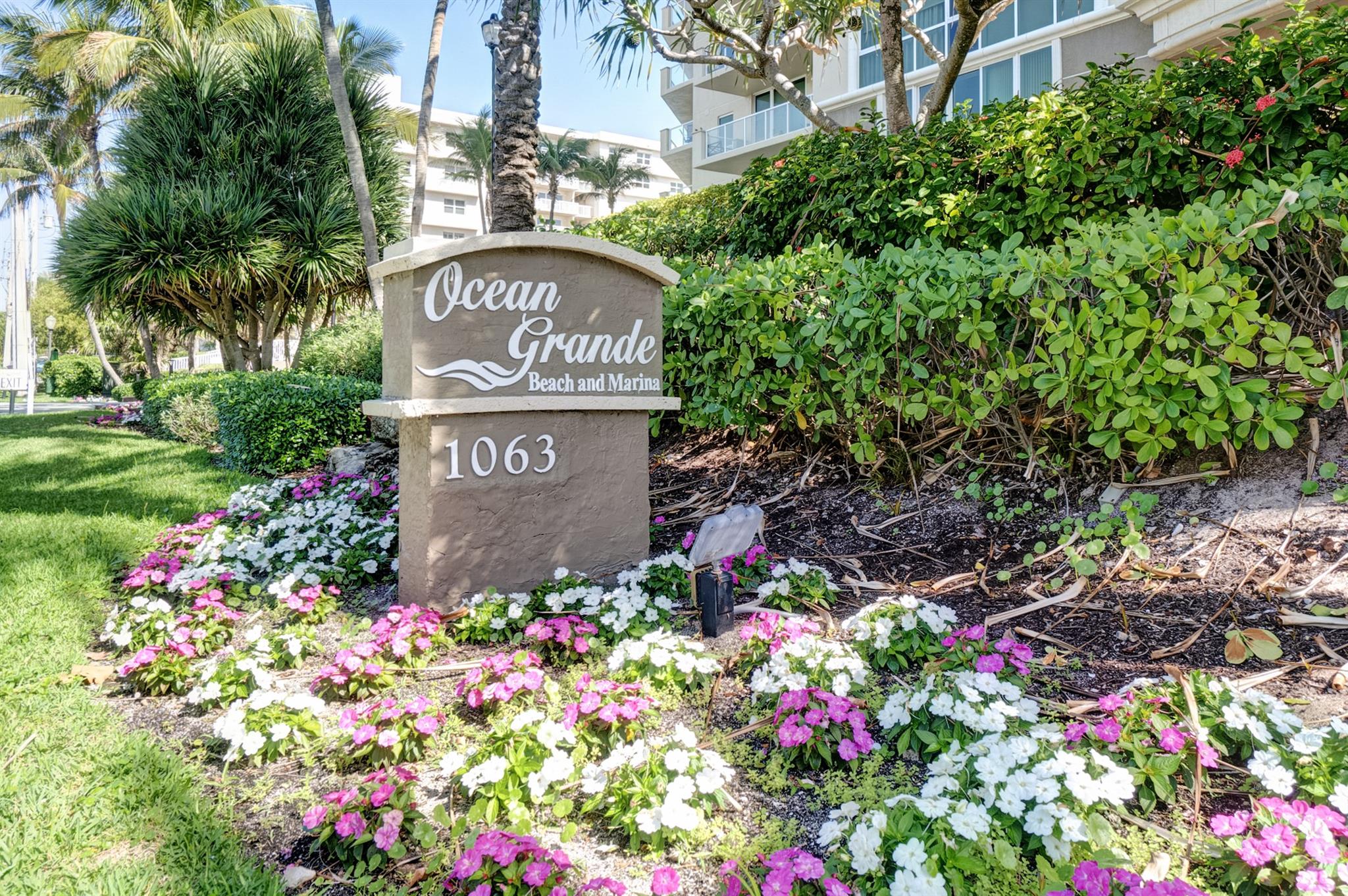 1063 Hillsboro Mile #501 Hillsboro Beach, FL 33062