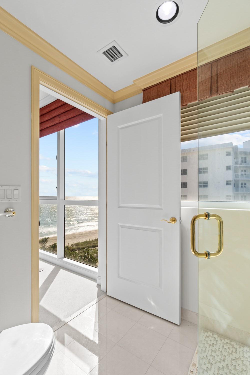 1063 Hillsboro Mile #501 Hillsboro Beach, FL 33062