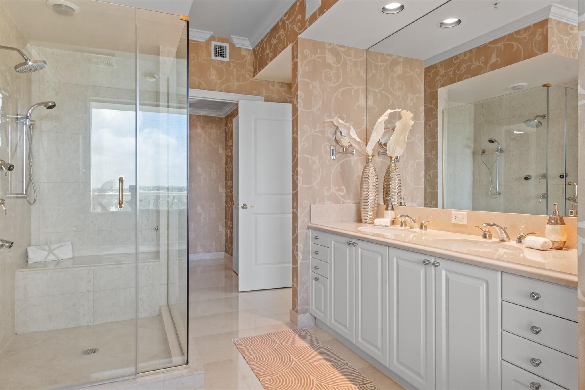 1063 Hillsboro Mile #501 Hillsboro Beach, FL 33062