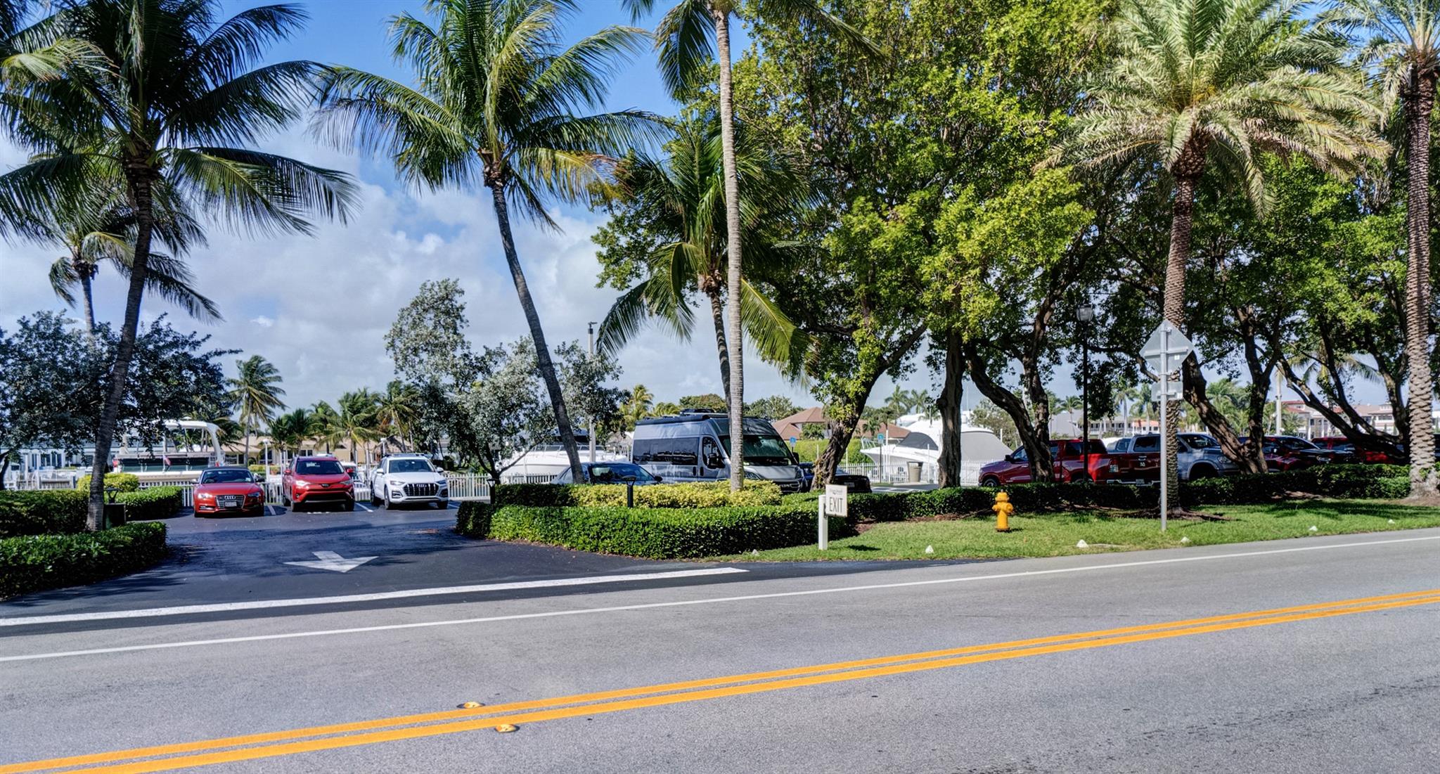 1063 Hillsboro Mile #501 Hillsboro Beach, FL 33062