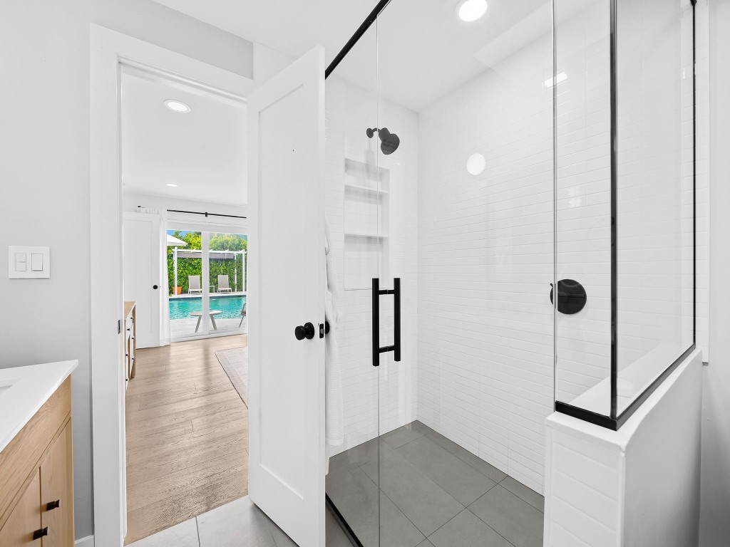 44 Fort Royal Is Fort Lauderdale, FL 33308