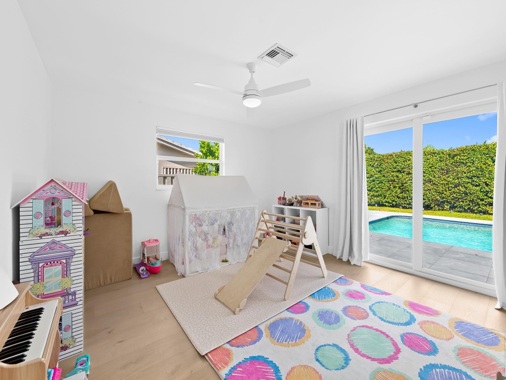 44 Fort Royal Is Fort Lauderdale, FL 33308