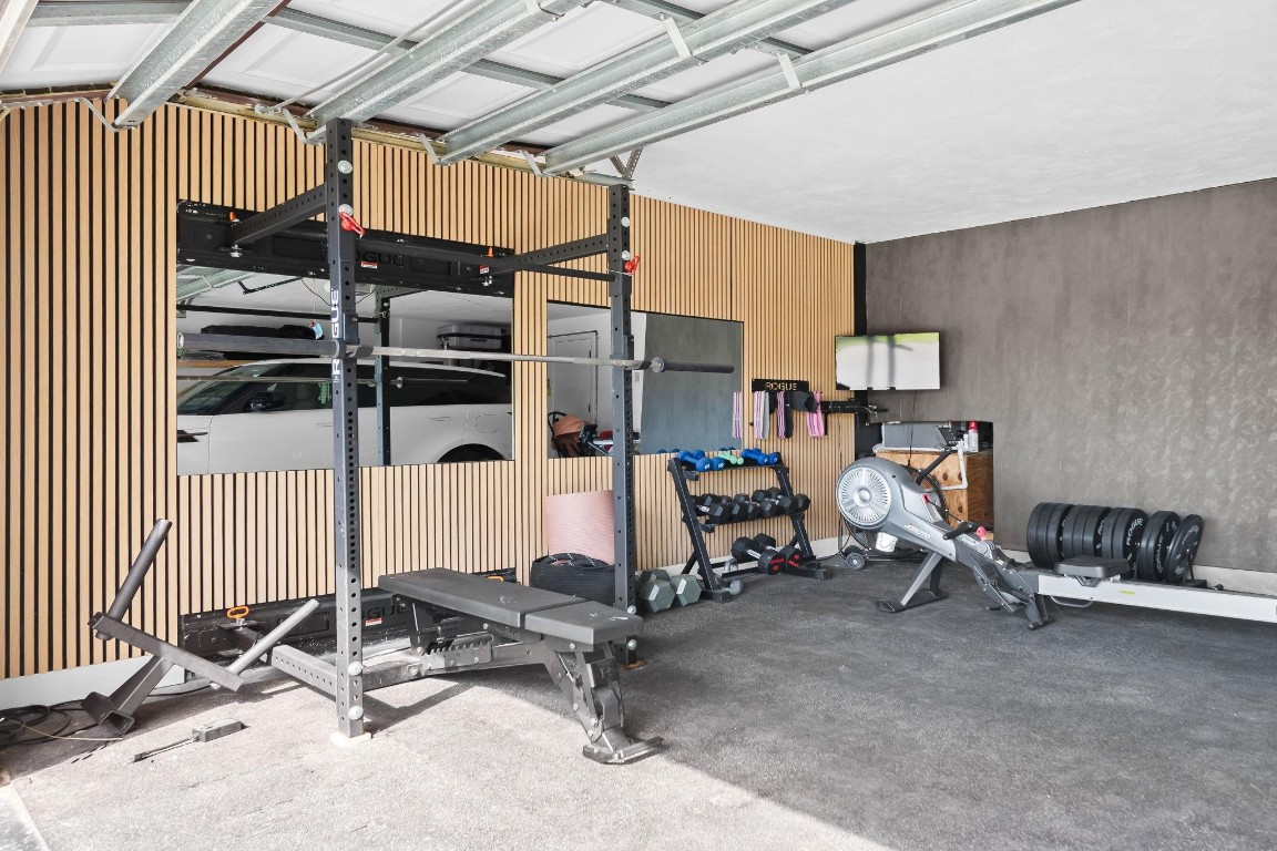 44 Fort Royal Is Fort Lauderdale, FL 33308