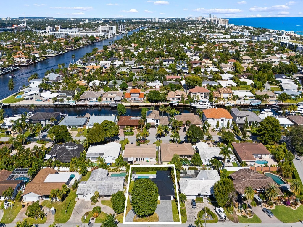 44 Fort Royal Is Fort Lauderdale, FL 33308
