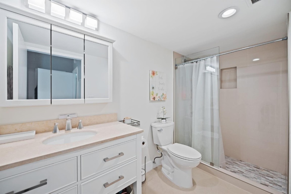 19380 Collins #506 Sunny Isles Beach, FL 33160