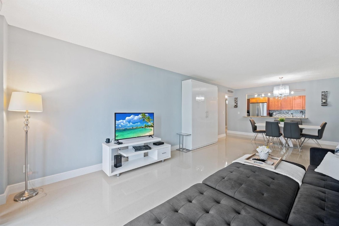 19380 Collins #506 Sunny Isles Beach, FL 33160