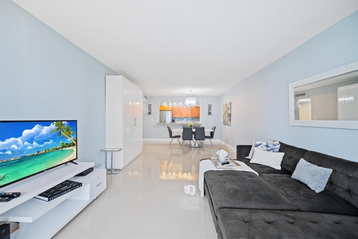 19380 Collins #506 Sunny Isles Beach, FL 33160