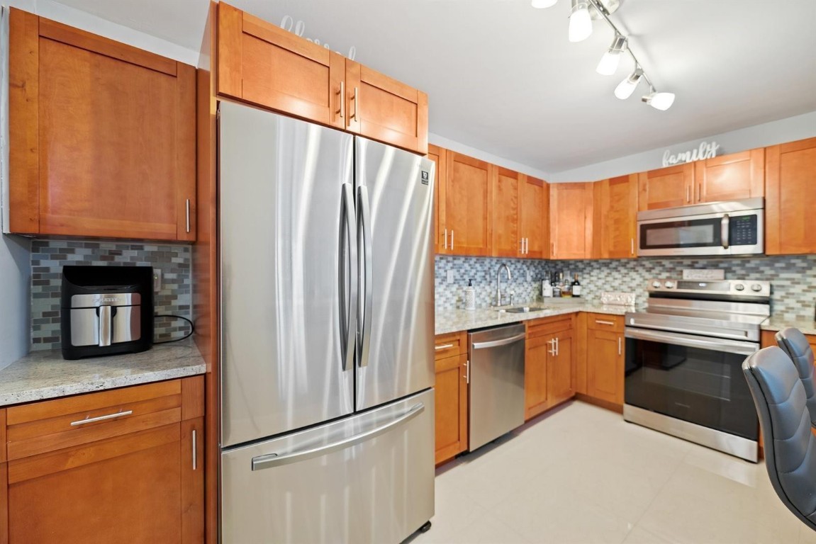 19380 Collins #506 Sunny Isles Beach, FL 33160