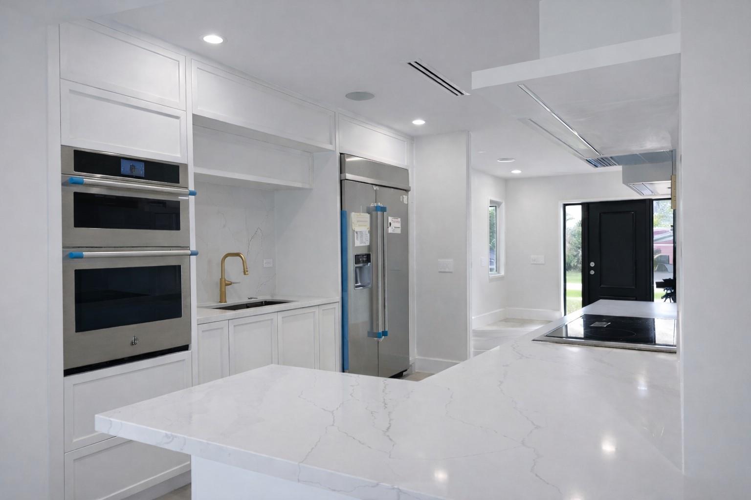 7825 SW 35th Ter Miami, FL 33155