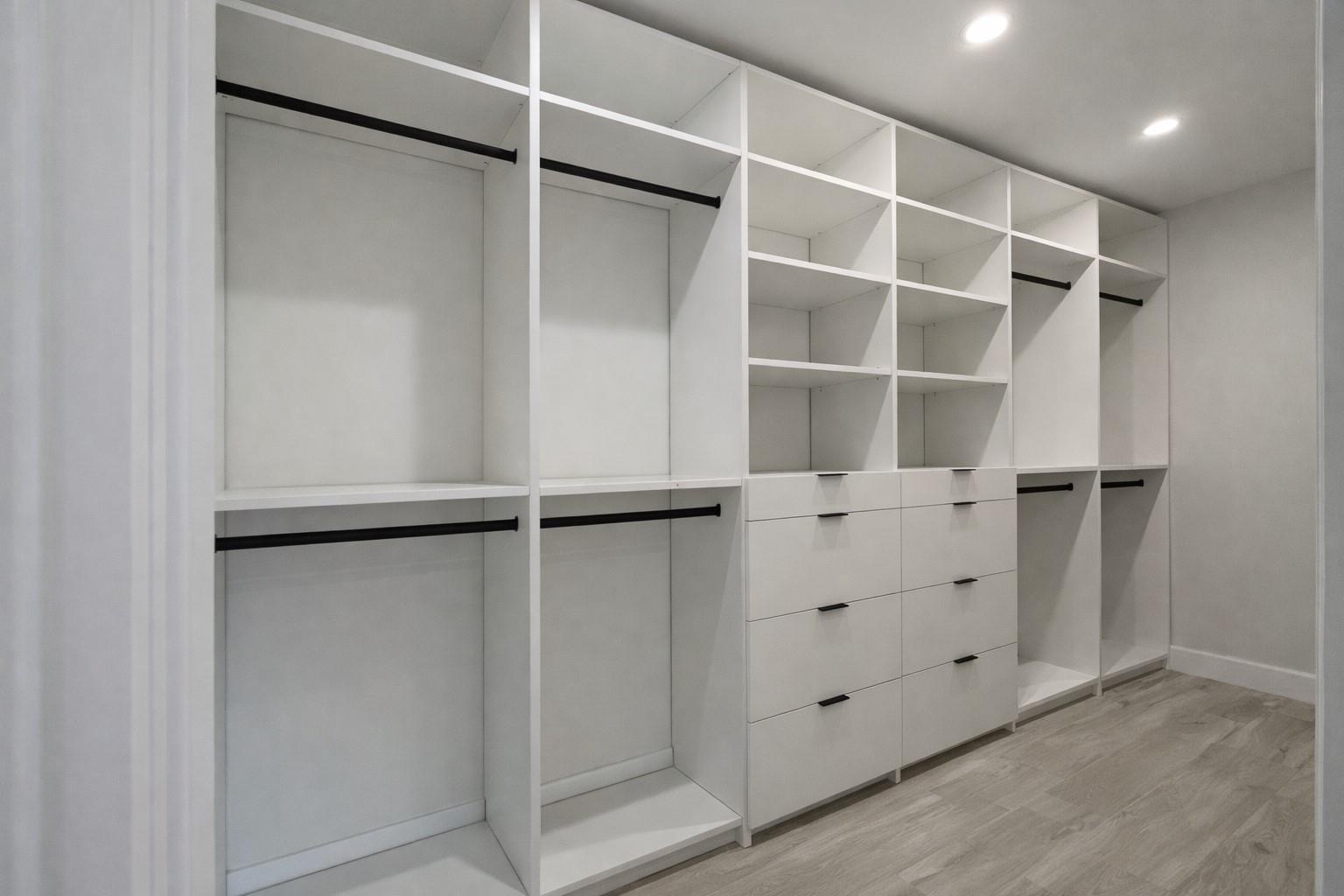 7825 SW 35th Ter Miami, FL 33155