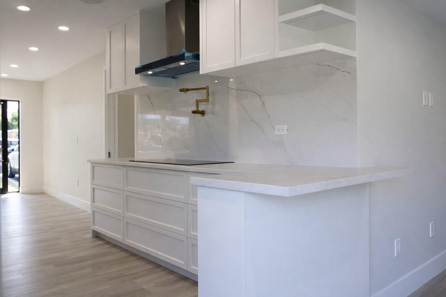 7825 SW 35th Ter Miami, FL 33155