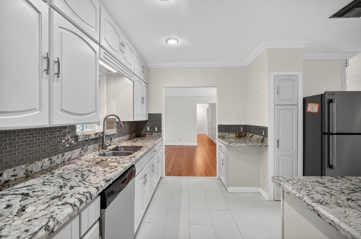 2317 NE 12th Fort Lauderdale, FL 33304