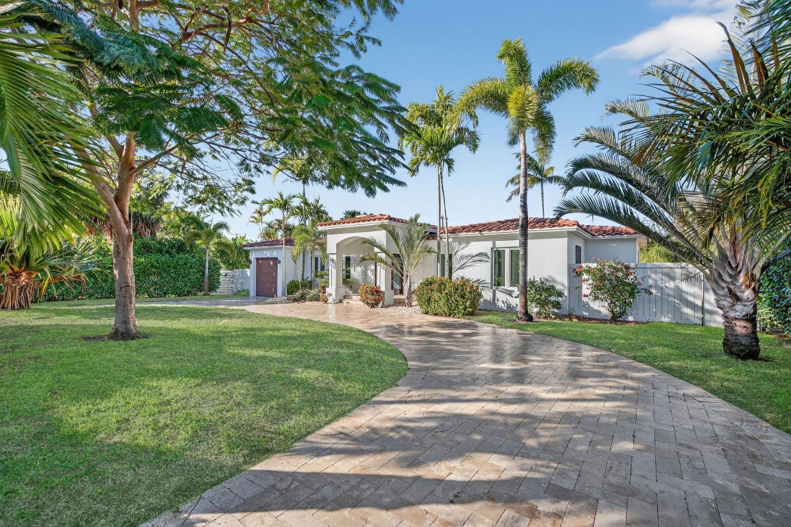 2317 NE 12th Fort Lauderdale, FL 33304