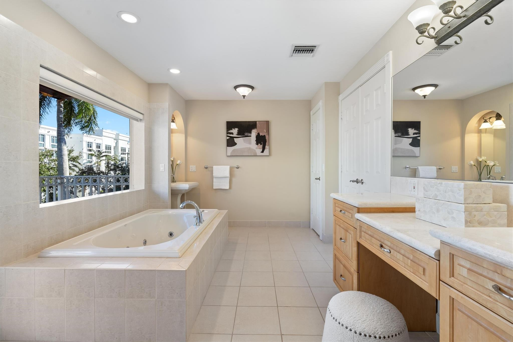 59 Hendricks Fort Lauderdale, FL 33301