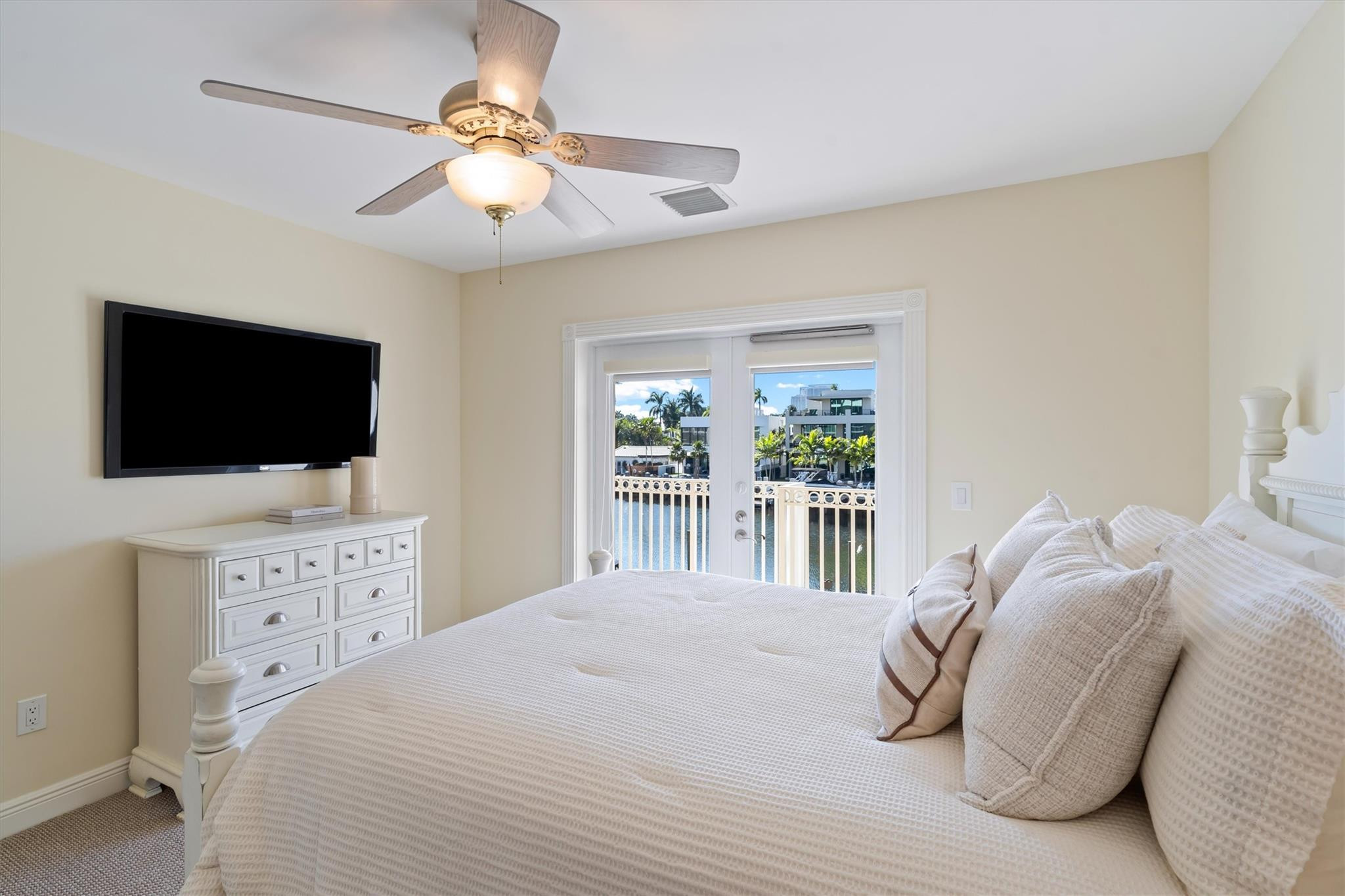 59 Hendricks Fort Lauderdale, FL 33301