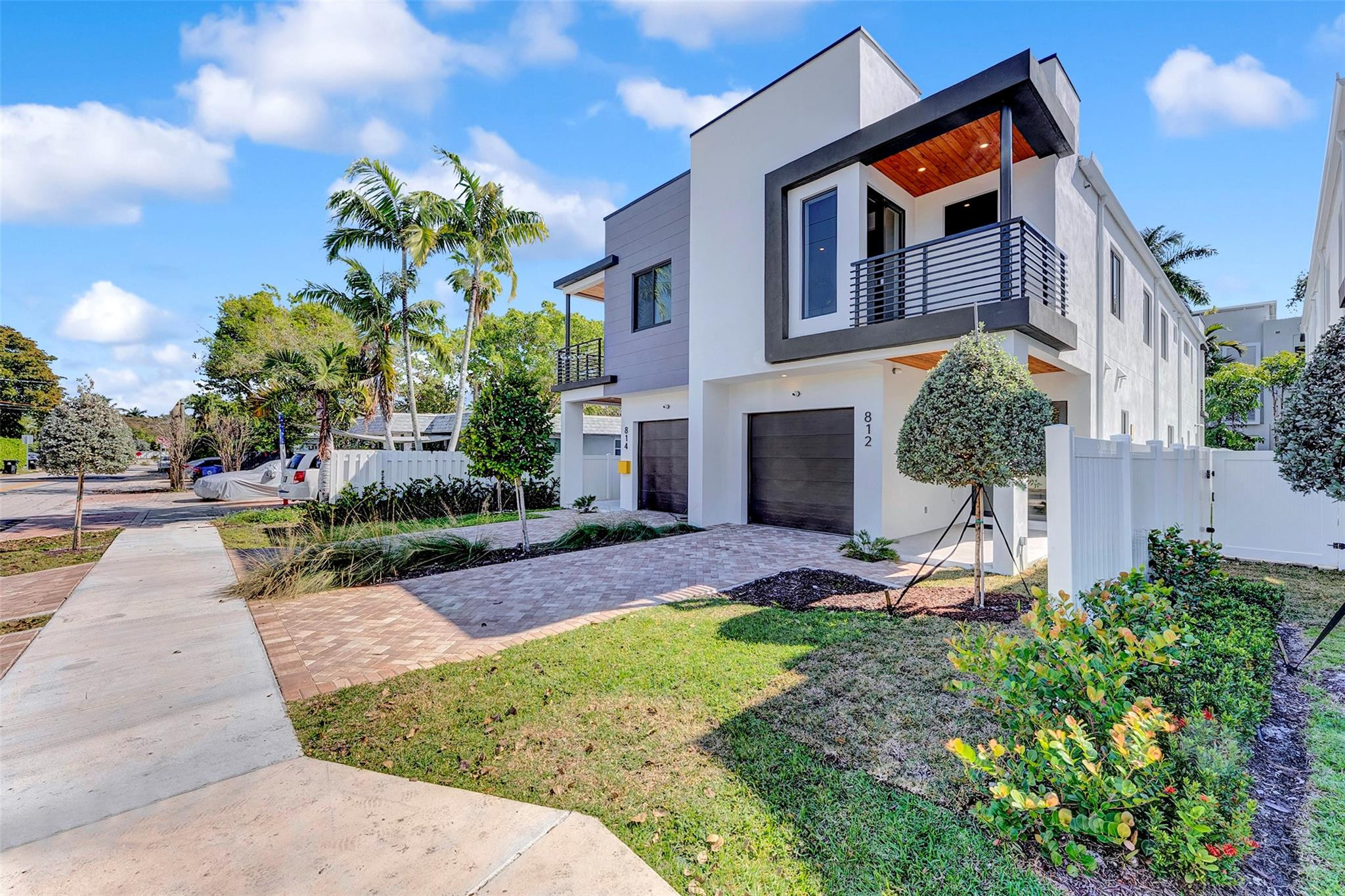 812 SE 12th #812 Fort Lauderdale, FL 33316