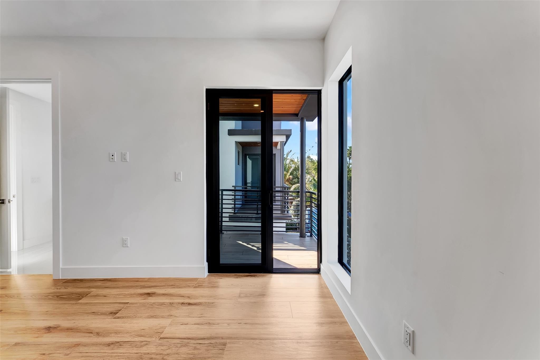 812 SE 12th #812 Fort Lauderdale, FL 33316