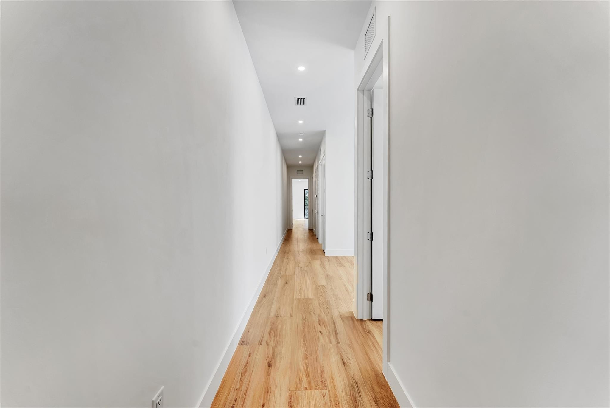 812 SE 12th #812 Fort Lauderdale, FL 33316