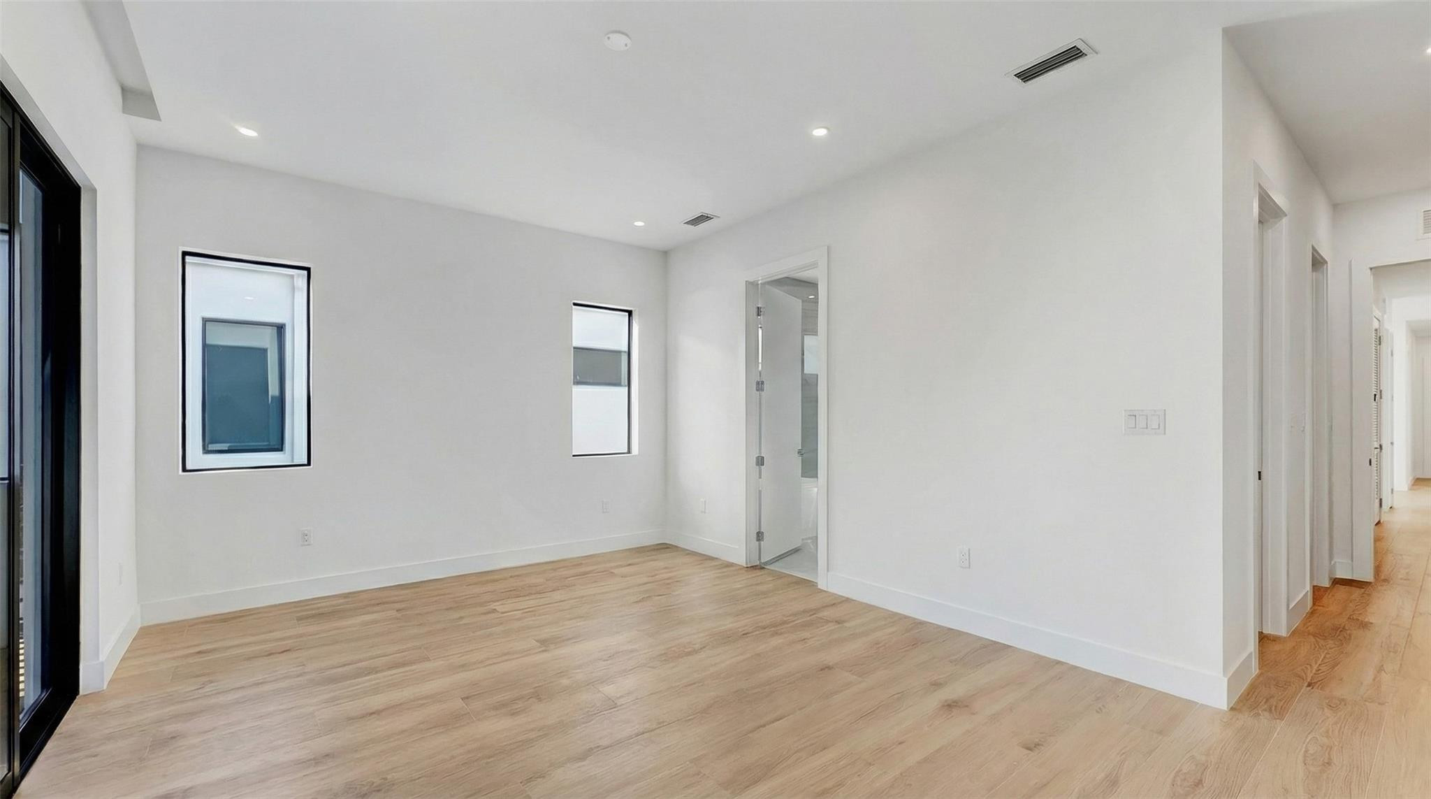 812 SE 12th #812 Fort Lauderdale, FL 33316