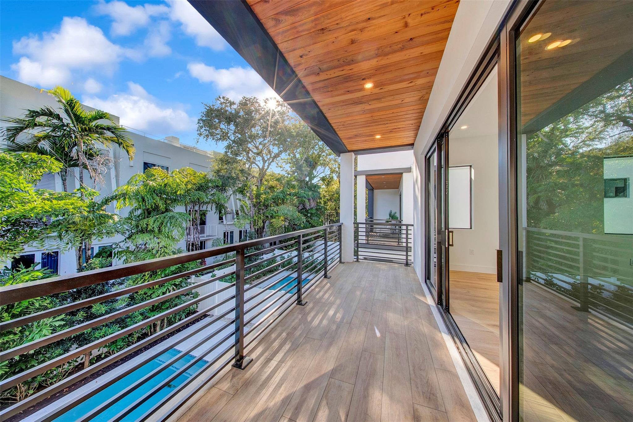 812 SE 12th #812 Fort Lauderdale, FL 33316