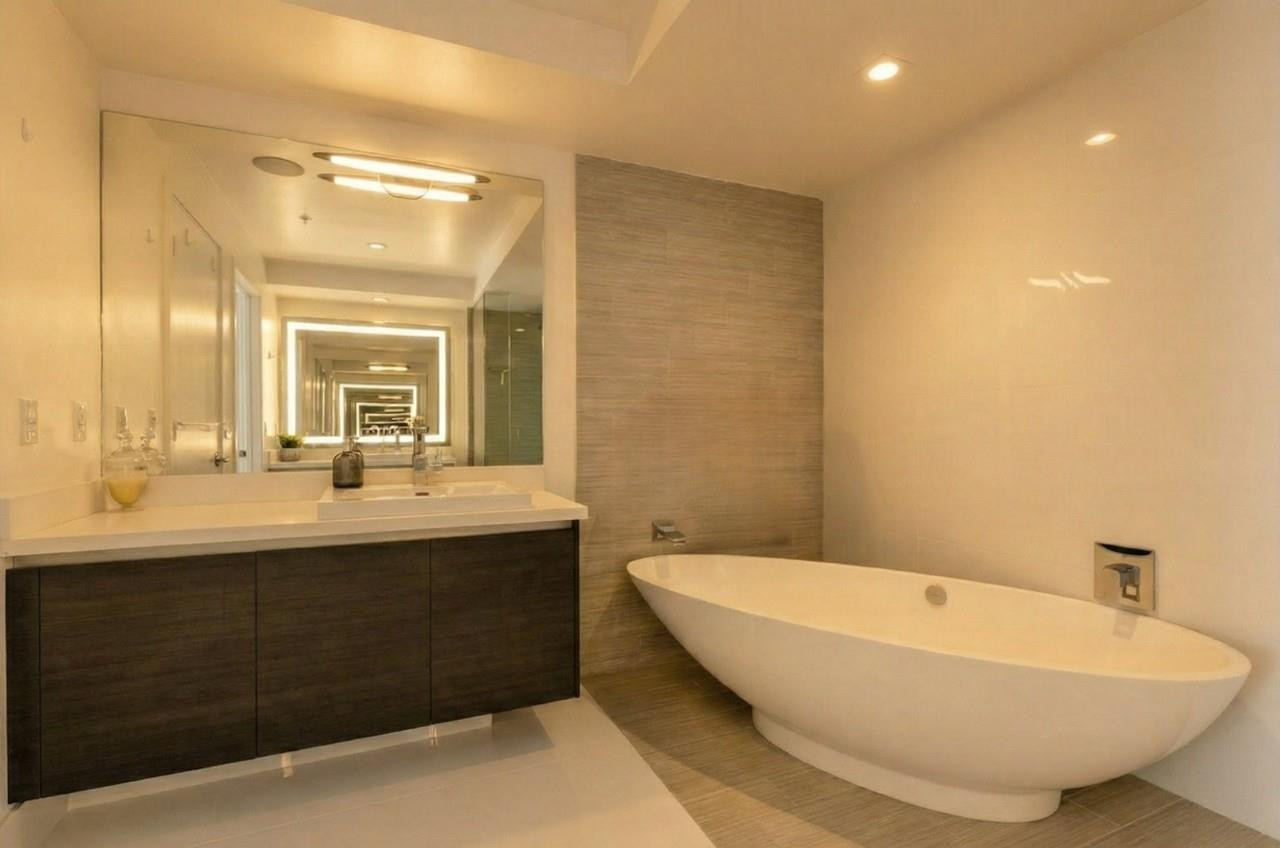 330 Sunny Isles #5-1408 Sunny Isles Beach, FL 33160