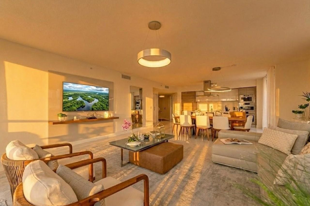 330 Sunny Isles #5-1408 Sunny Isles Beach, FL 33160