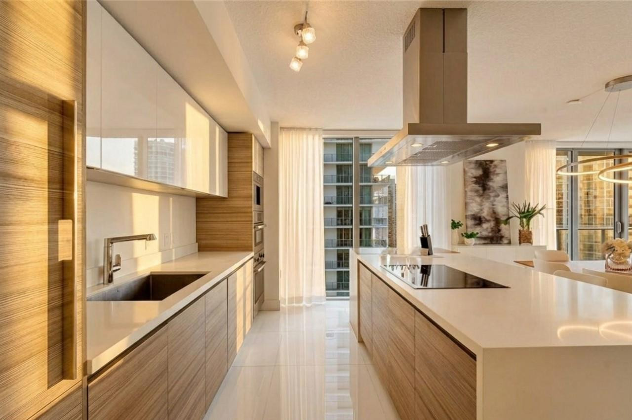 330 Sunny Isles #5-1408 Sunny Isles Beach, FL 33160