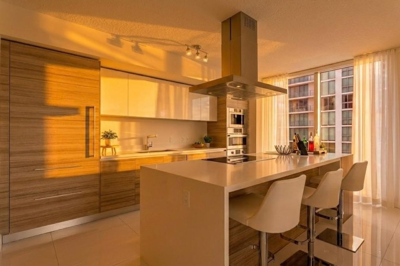 330 Sunny Isles #5-1408 Sunny Isles Beach, FL 33160