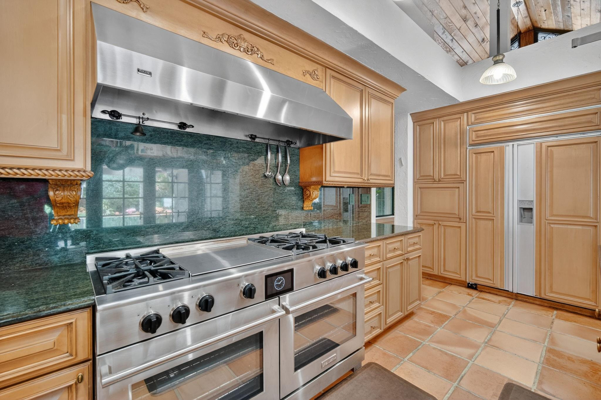 5720 SW 33rd Hollywood, FL 33312