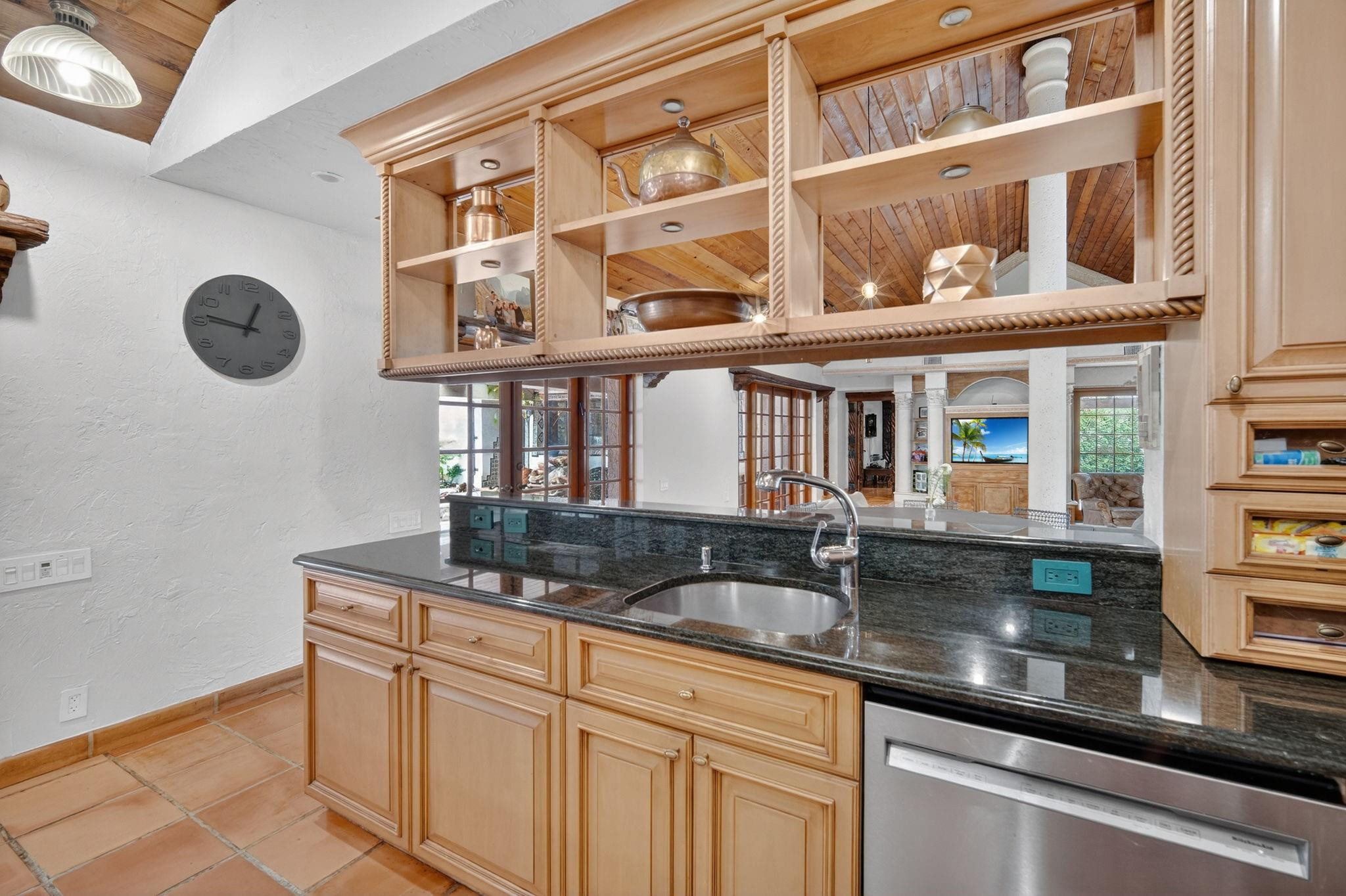 5720 SW 33rd Hollywood, FL 33312