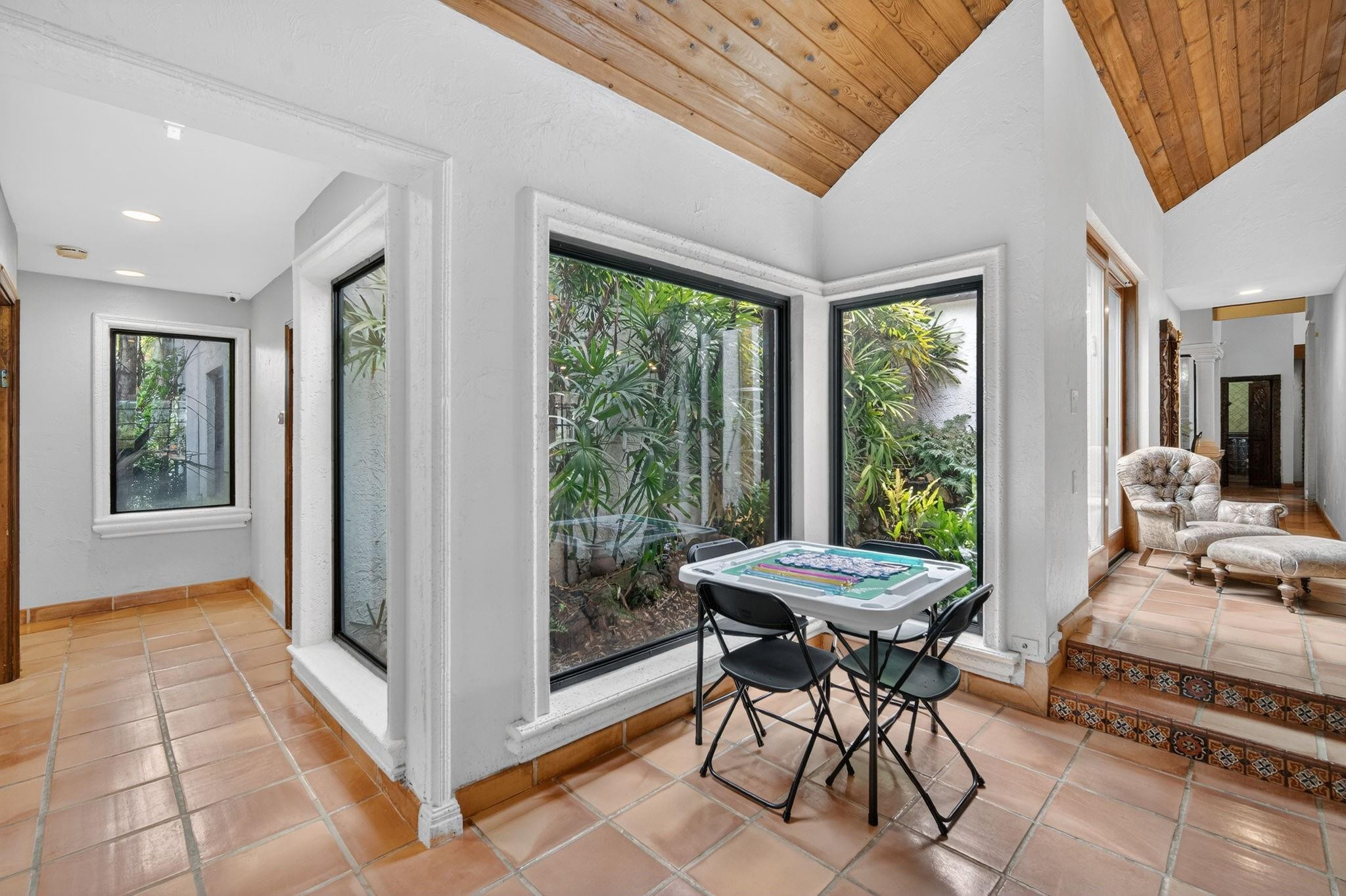 5720 SW 33rd Hollywood, FL 33312