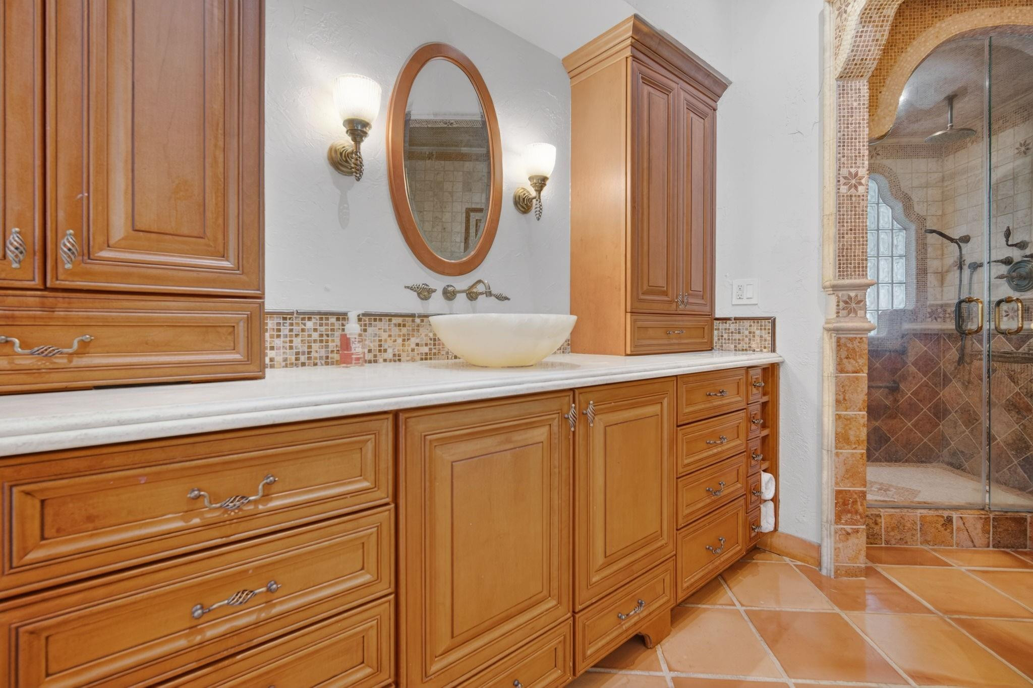 5720 SW 33rd Hollywood, FL 33312