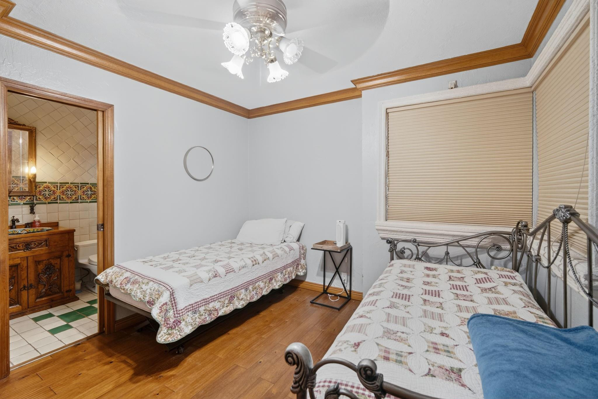 5720 SW 33rd Hollywood, FL 33312