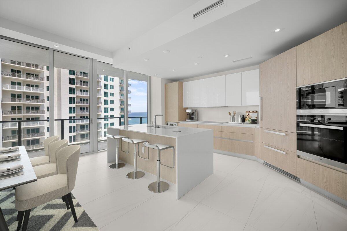 3100 N Ocean Dr #1009,Singer Island, FL 33404